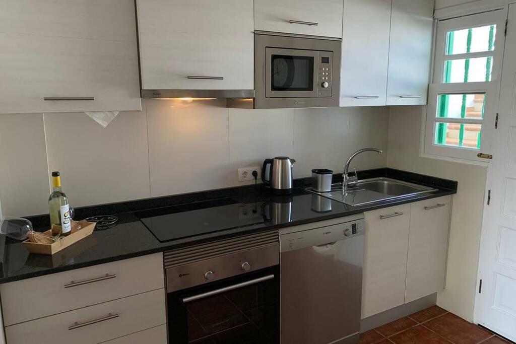 Apartamento Bastian Casas Verdes 科斯塔特吉塞 外观 照片